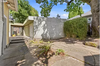1324 SE 51st Ave, Portland, OR 97215 - Photo 43