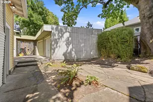 1324 SE 51st Ave, Portland, OR 97215 - Photo 43