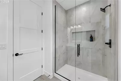 231 W Koa St, Washougal, WA 98671 - Photo 25