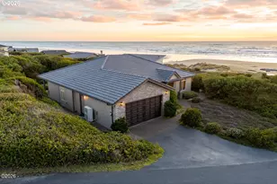 4271 NW Hidden Lake Loop, Waldport, OR 97394 - Photo 1