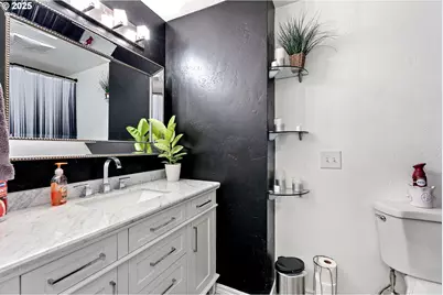 144 Peppertree Ct, Roseburg, OR 97471 - Photo 27