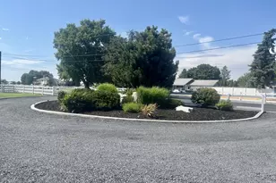 290 E McKinney Ave, Hermiston, OR 97838 - Photo 43