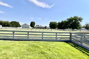 290 E McKinney Ave, Hermiston, OR 97838 - Photo 37