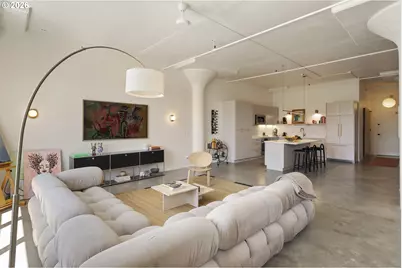 1314 NW Irving St #505, Portland, OR 97209 - Photo 7