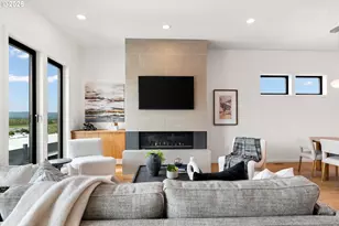 2409 E 6th St, Vancouver, WA 98661 - Photo 17