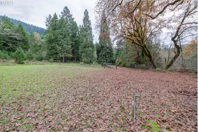 9740 Upper Olalla Rd, Winston, OR 97496 - Photo 33