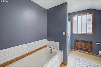 405 Evergreen Ave, Garibaldi, OR 97118 - Photo 19