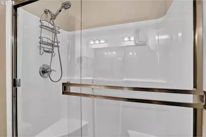 18740 S Upper Highland Rd, Beavercreek, OR 97004 - Photo 23