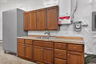 18740 S Upper Highland Rd, Beavercreek, OR 97004 - Photo 43