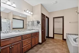 18740 S Upper Highland Rd, Beavercreek, OR 97004 - Photo 21