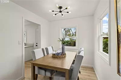 5923 N Detroit Ave, Portland, OR 97217 - Photo 9