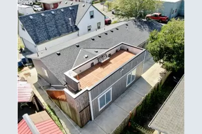 5024 SE Keel Ave, Lincoln City, OR 97367 - Photo 5
