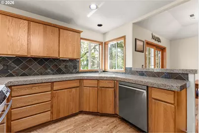 4251 Riverview Dr, West Linn, OR 97068 - Photo 7