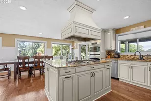 10905 NE Renne Rd, Newberg, OR 97132 - Photo 11