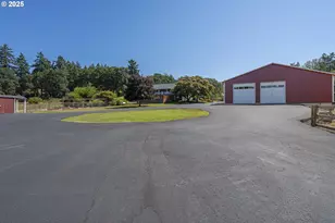 10905 NE Renne Rd, Newberg, OR 97132 - Photo 33