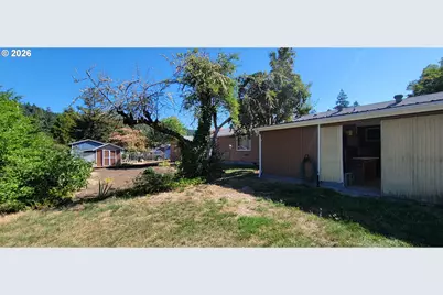 76376 River Rd, Oakridge, OR 97463 - Photo 33