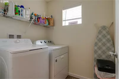 1961 NW 21st St, McMinnville, OR 97128 - Photo 33