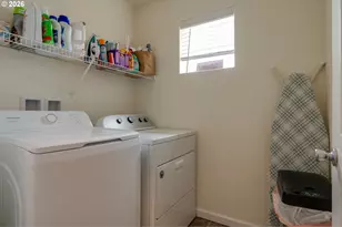 1961 NW 21st St, McMinnville, OR 97128 - Photo 33