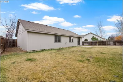 1151 NW 21st Pl, Redmond, OR 97756 - Photo 27