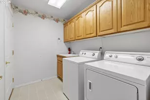 1251 SE Glacier Ln, Gresham, OR 97080 - Photo 29