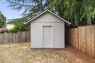 1251 SE Glacier Ln, Gresham, OR 97080 - Photo 47