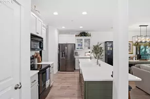 158 N 41st Pl, Ridgefield, WA 98642 - Photo 5