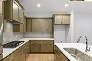 16429 SE Pacific Crst Trl Pl, Happy Valley, OR 97086 - Photo 3