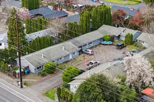 18635 SE Division St, Gresham, OR 97030 - Photo 13