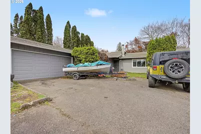 18635 SE Division St, Gresham, OR 97030 - Photo 7