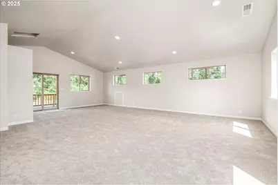 37381 Riverside Dr, Pleasant Hill, OR 97455 - Photo 27