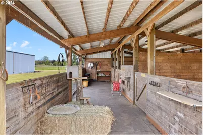 12430 S Oak Grove Rd, Canby, OR 97013 - Photo 17