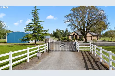 12430 S Oak Grove Rd, Canby, OR 97013 - Photo 1