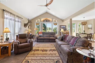 12430 S Oak Grove Rd, Canby, OR 97013 - Photo 29