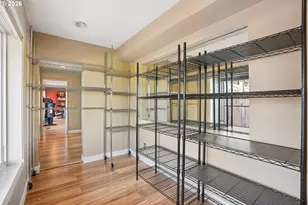 2340 SW Cactus Dr, Portland, OR 97205 - Photo 19