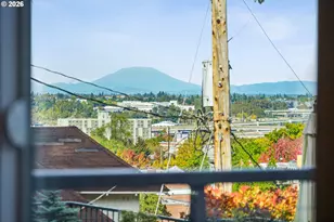 2340 SW Cactus Dr, Portland, OR 97205 - Photo 29