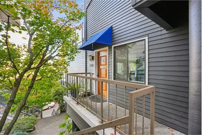 2340 SW Cactus Dr, Portland, OR 97205 - Photo 31