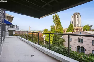 2340 SW Cactus Dr, Portland, OR 97205 - Photo 25