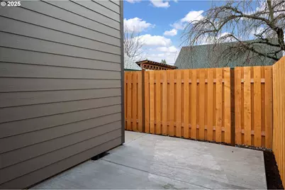 1000 NE 70th Ave, Portland, OR 97213 - Photo 33