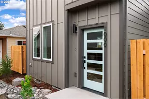 1000 NE 70th Ave, Portland, OR 97213 - Photo 3