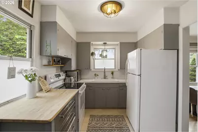 2507 N Farragut St, Portland, OR 97217 - Photo 9