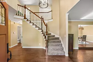 6021 Caufield St, West Linn, OR 97068 - Photo 3