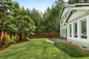 9820 SW 55th Ave, Portland, OR 97219 - Photo 43