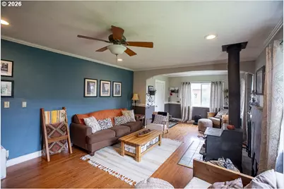 204 Crook Ave, La Grande, OR 97850 - Photo 5