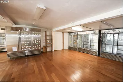 501 NW Douglas Blvd, Winston, OR 97496 - Photo 15