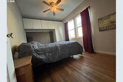 930 14th St, Salem, OR 97301 - Photo 9