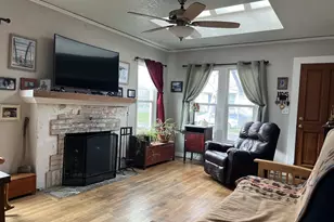 930 14th St, Salem, OR 97301 - Photo 5