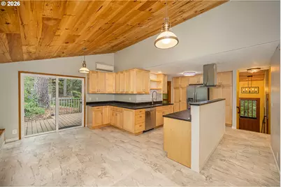 3827 Vine Maple St, Eugene, OR 97405 - Photo 13