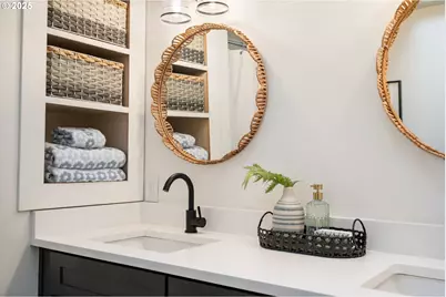 6244 Frost Ln, Lake Oswego, OR 97035 - Photo 23