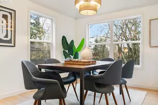 6244 Frost Ln, Lake Oswego, OR 97035 - Photo 9