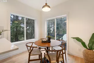 6244 Frost Ln, Lake Oswego, OR 97035 - Photo 15